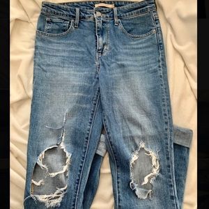 Levi’s 721 High Rise Ripped Skinny Jeans